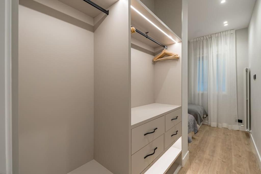 Centro XIII Calle De La Paz 2Br 2Bh Madrid Esterno foto