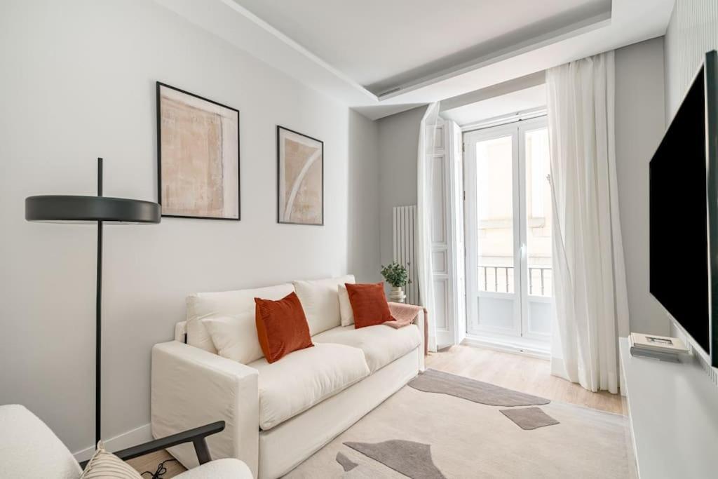 Centro XIII Calle De La Paz 2Br 2Bh Madrid Esterno foto